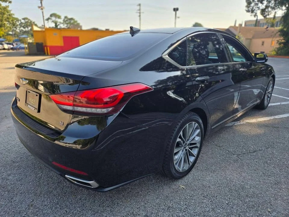 2016 Hyundai Genesis - Image 5 of 20