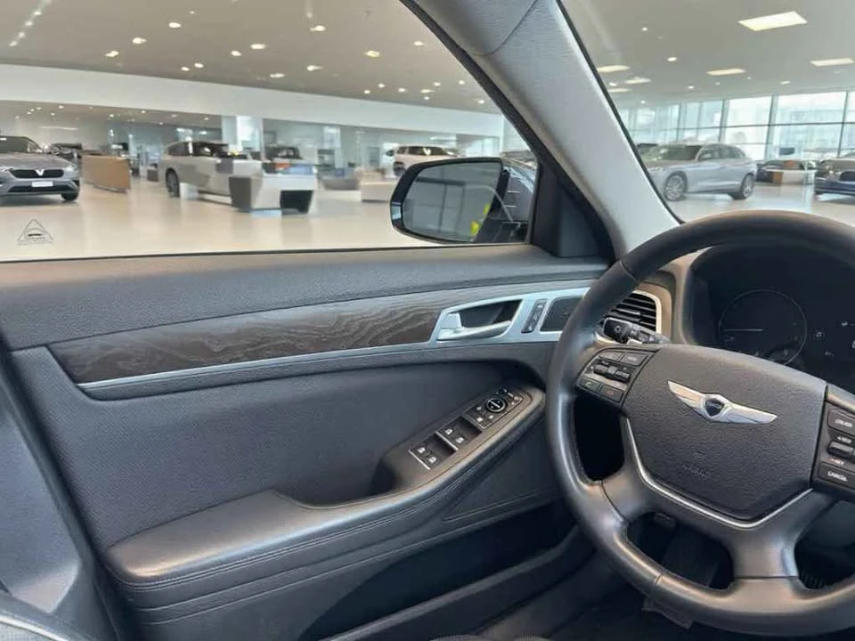 2016 Hyundai Genesis - Image 6 of 6