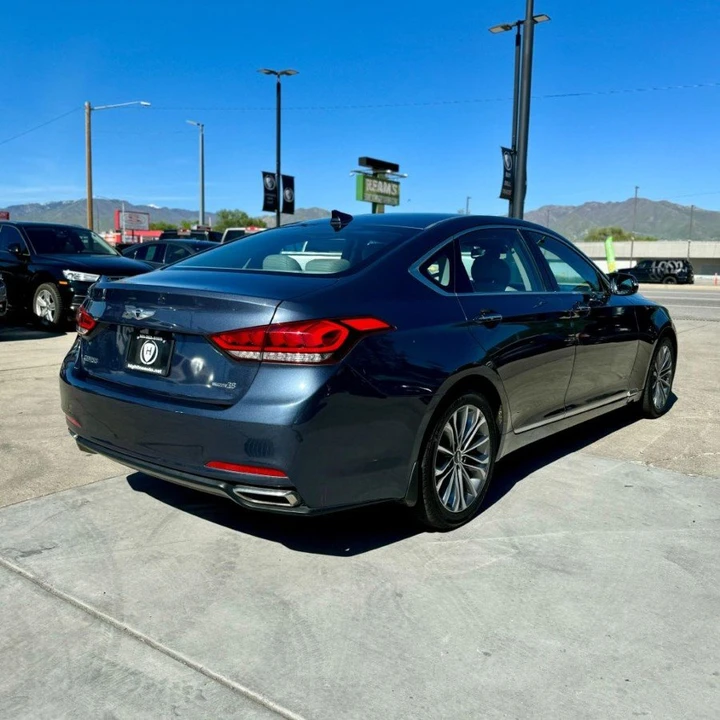 2016 Hyundai Genesis - Image 6 of 19
