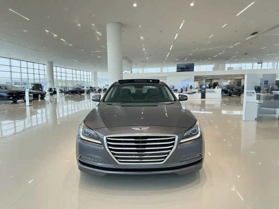 2016 Hyundai Genesis - Image 4 of 6