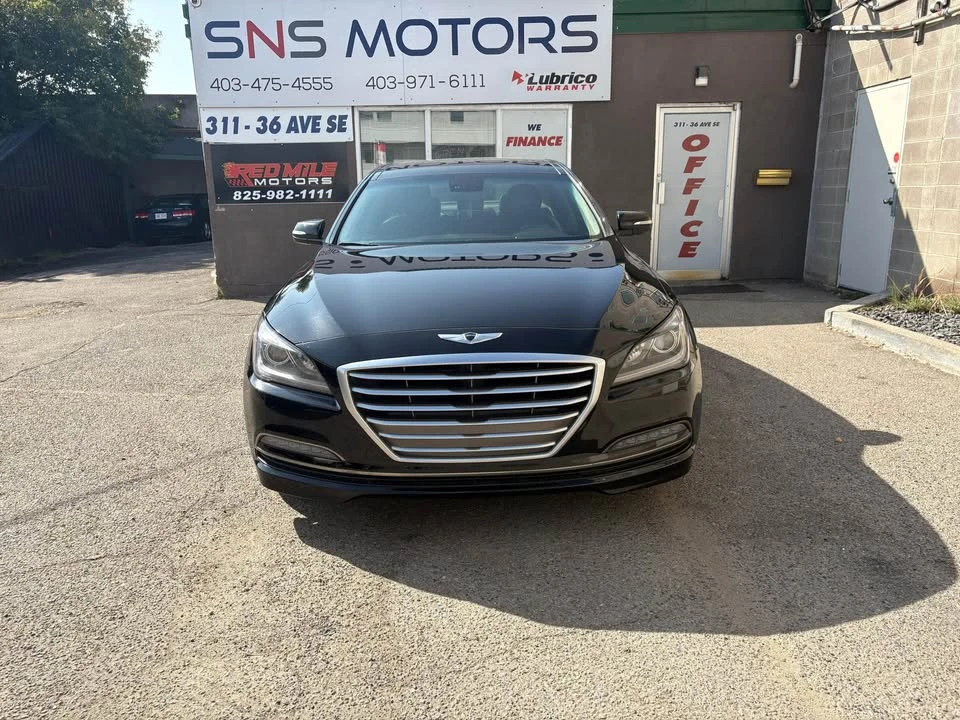 2016 Hyundai Genesis - Image 2 of 20