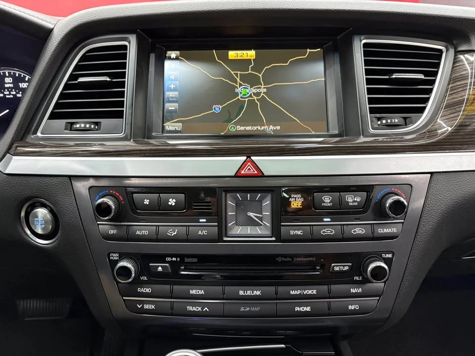2016 Hyundai Genesis - Image 18 of 19
