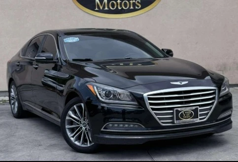 2016 Hyundai Genesis - Image 2 of 11