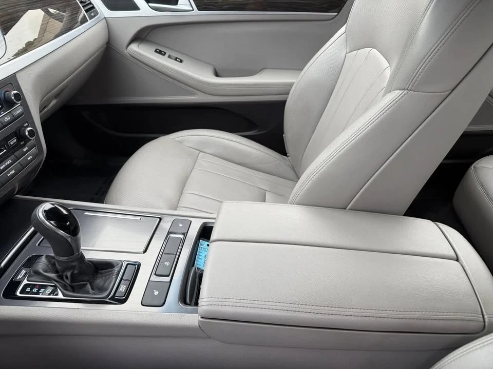 2016 Hyundai Genesis - Image 20 of 20