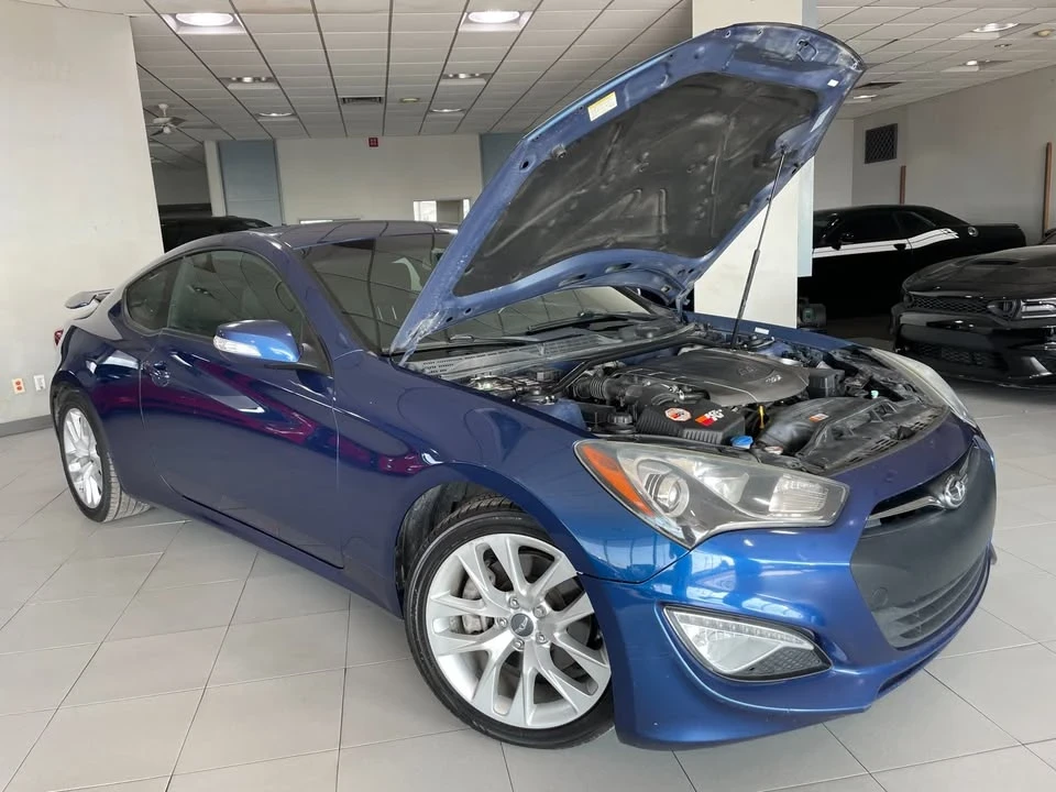2016 Hyundai Genesis - Image 19 of 19