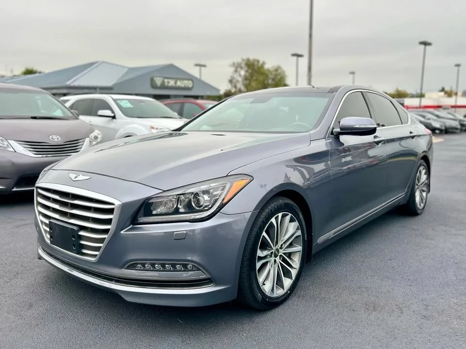 2016 Hyundai Genesis - Image 3 of 20