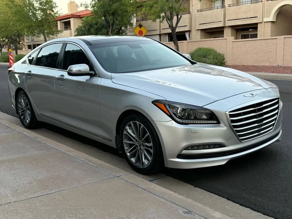2016 Hyundai Genesis - Image 7 of 20