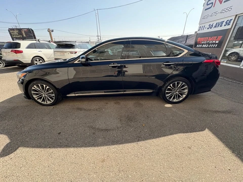 2016 Hyundai Genesis - Image 4 of 19