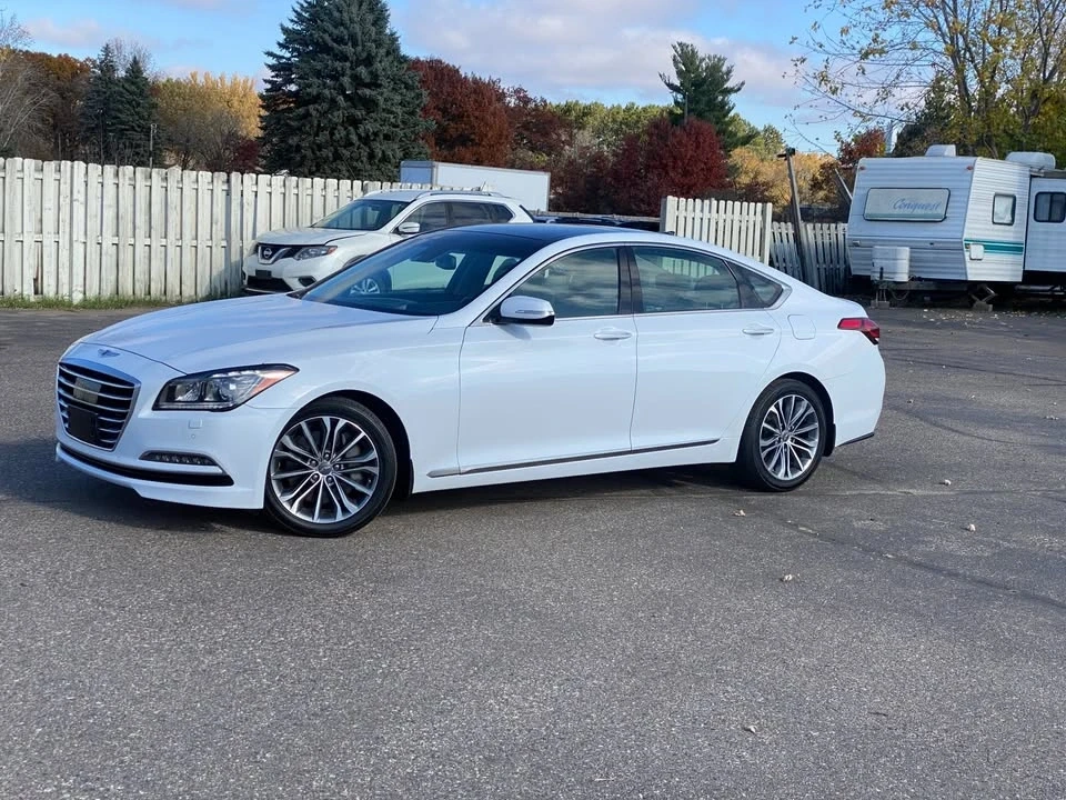 2016 Hyundai Genesis - Image 8 of 14
