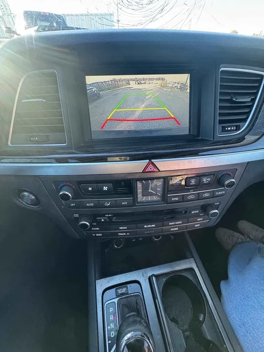 2016 Hyundai Genesis - Image 4 of 6
