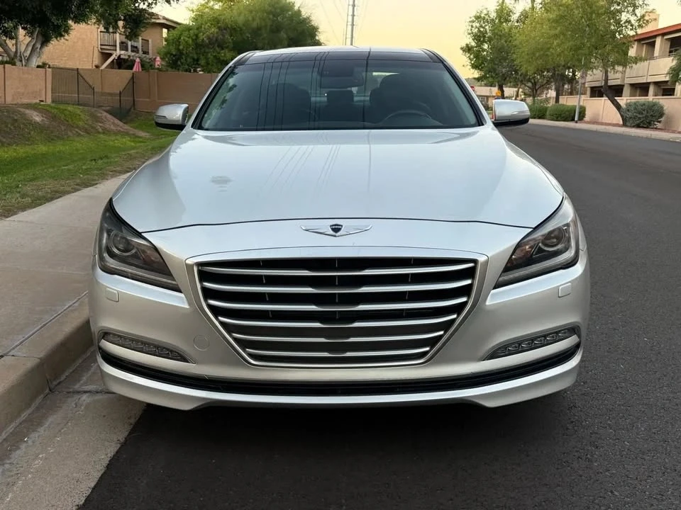 2016 Hyundai Genesis - Image 8 of 20