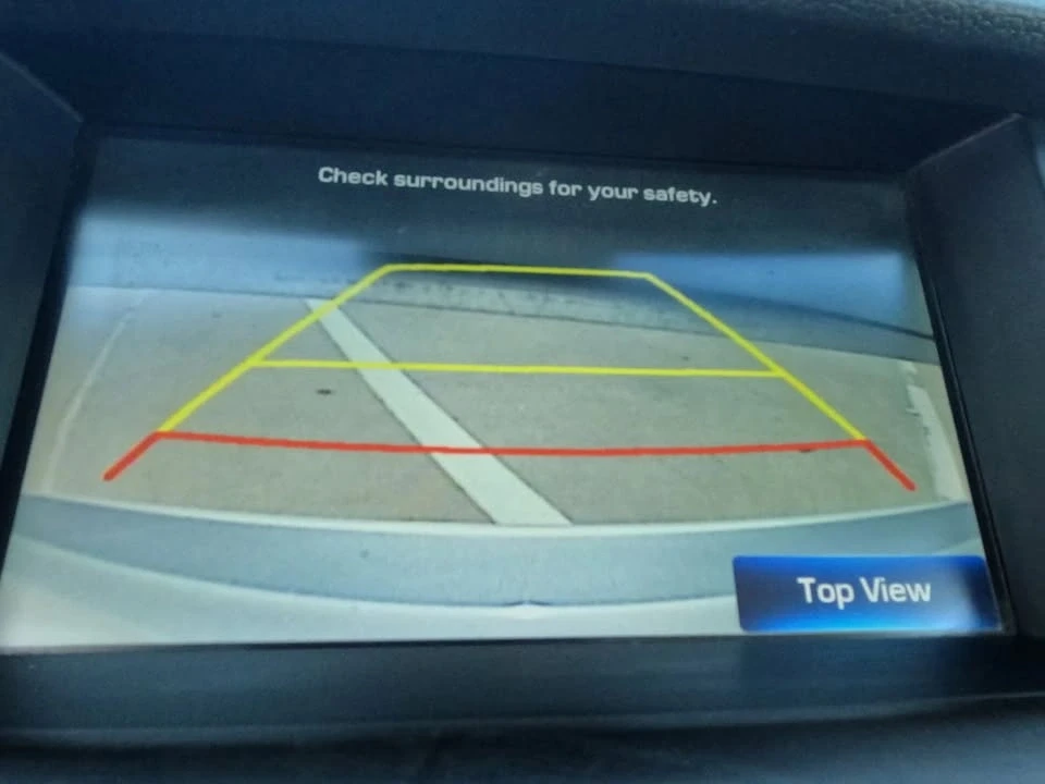 2016 Hyundai Genesis - Image 17 of 20