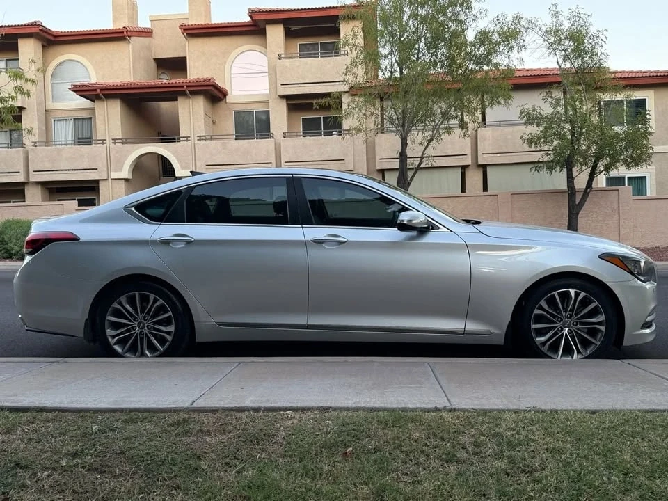 2016 Hyundai Genesis - Image 6 of 20