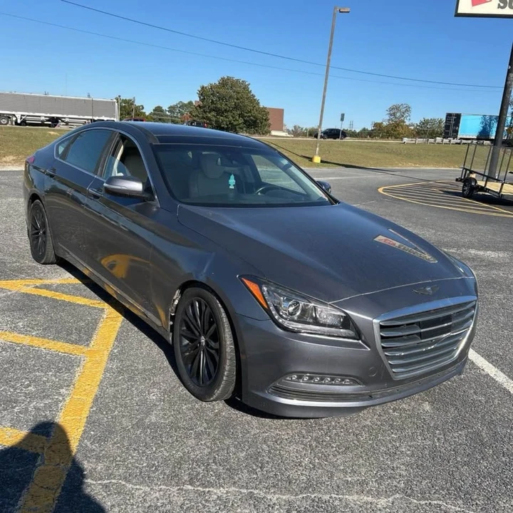 2016 Hyundai Genesis - Image 6 of 18