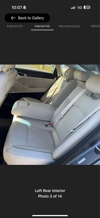 2016 Hyundai Genesis - Image 11 of 18
