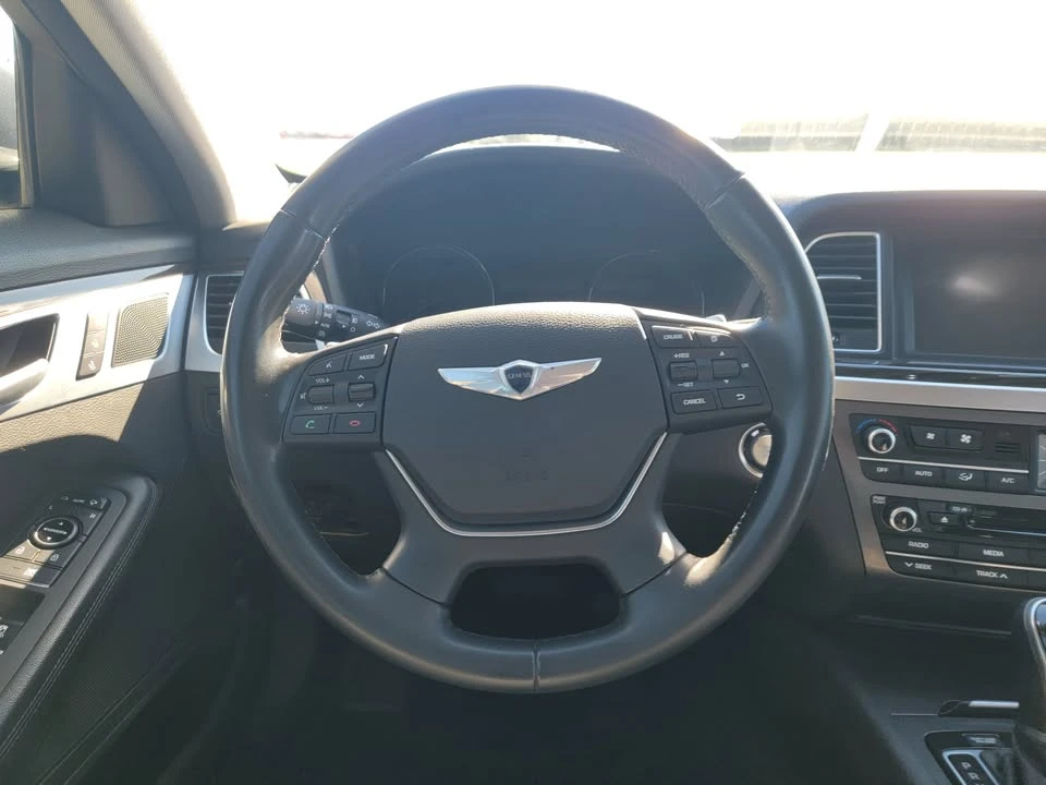 2016 Hyundai Genesis - Image 16 of 17