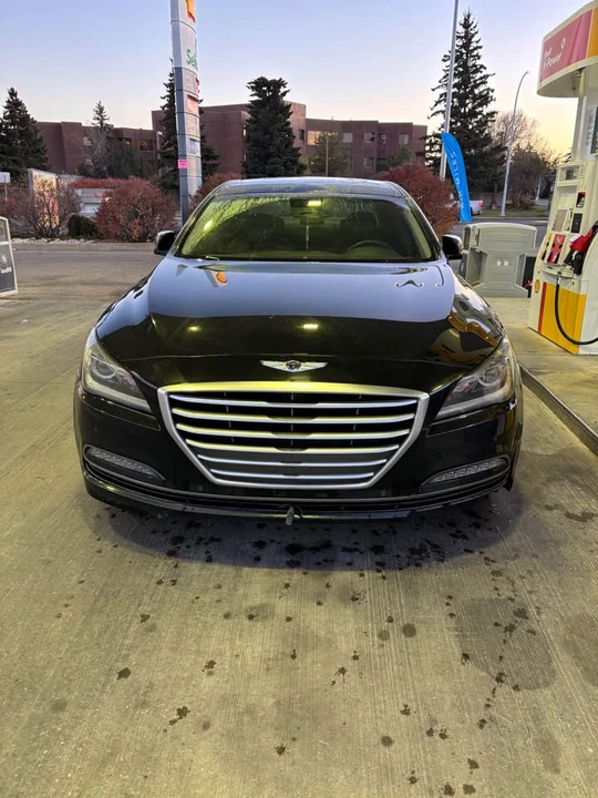 2016 Hyundai Genesis - Image 6 of 11