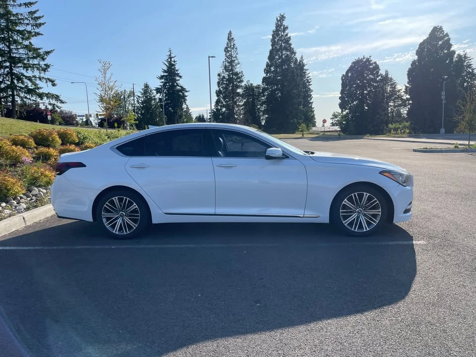 2016 Hyundai Genesis - Image 3 of 13