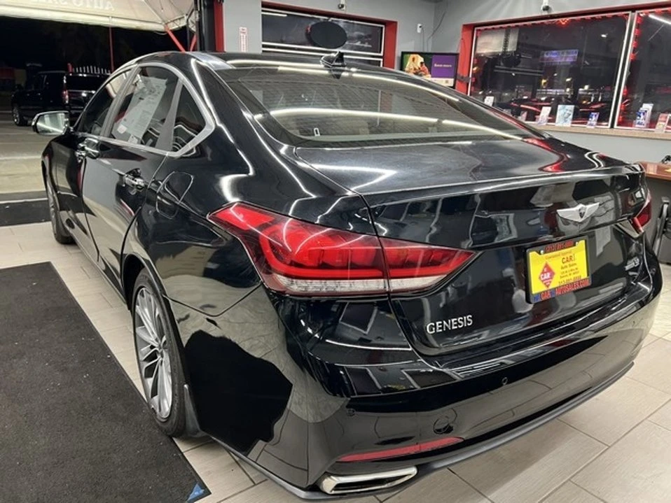 2016 Hyundai Genesis - Image 7 of 20