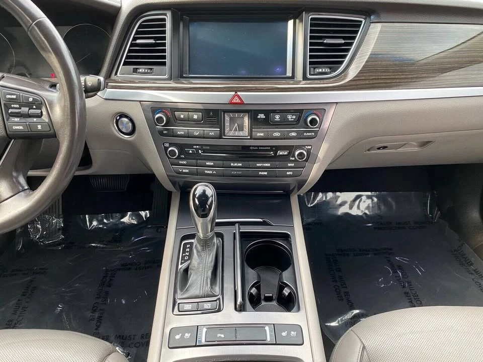 2016 Hyundai Genesis - Image 20 of 20