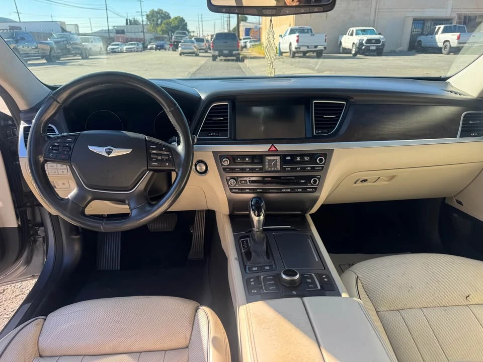2016 Hyundai Genesis - Image 7 of 9