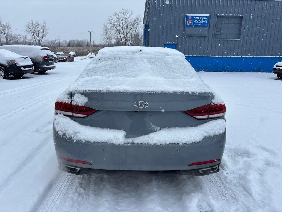 2016 Hyundai Genesis - Image 6 of 17