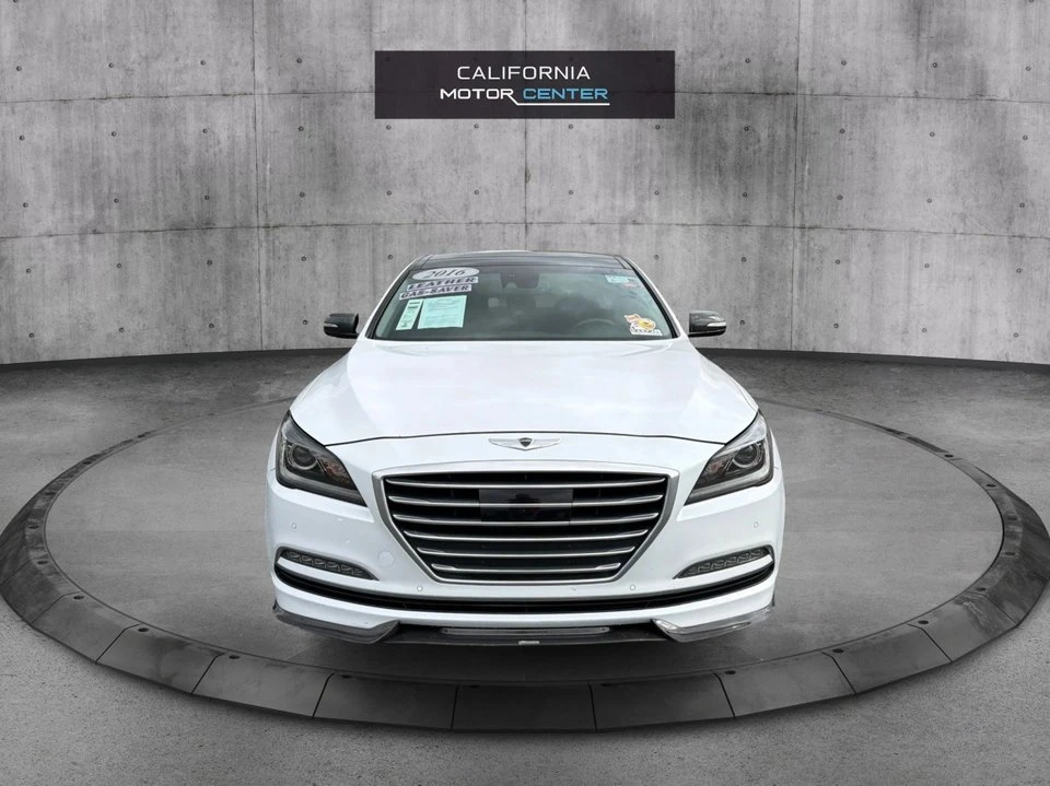 2016 Hyundai Genesis - Image 2 of 20