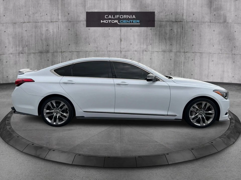 2016 Hyundai Genesis - Image 4 of 20