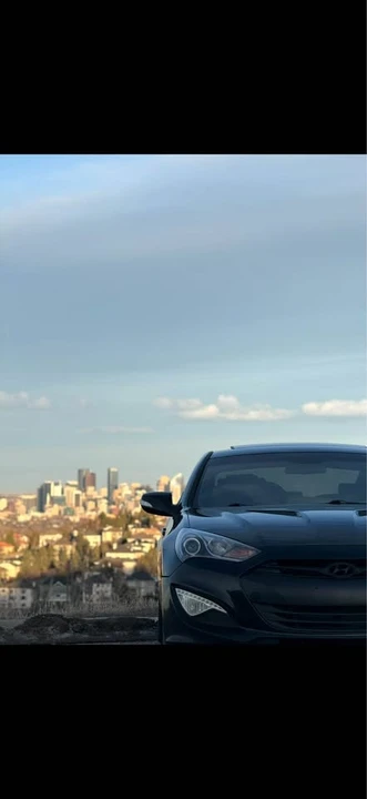 2016 Hyundai Genesis - Image 3 of 9
