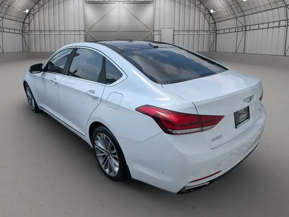 2016 Hyundai Genesis - Image 5 of 20