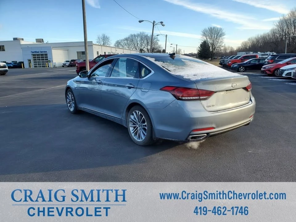 2016 Hyundai Genesis - Image 4 of 10