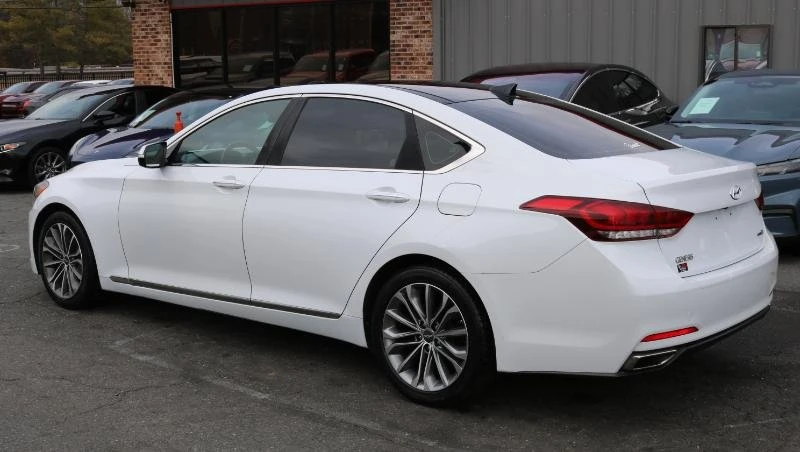 2016 Hyundai Genesis - Image 3 of 17