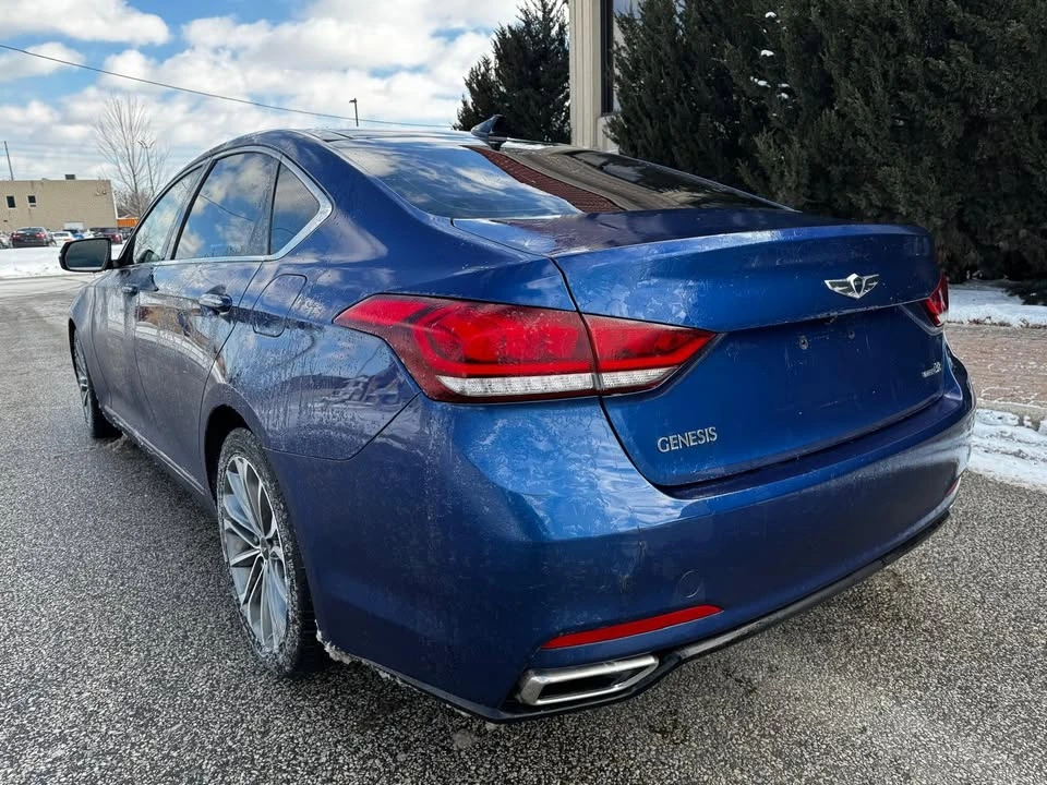 2016 Hyundai Genesis - Image 4 of 18