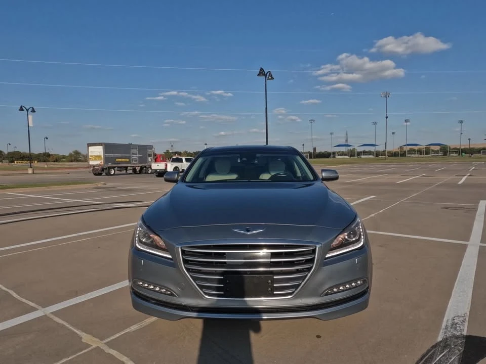 2016 Hyundai Genesis - Image 5 of 20