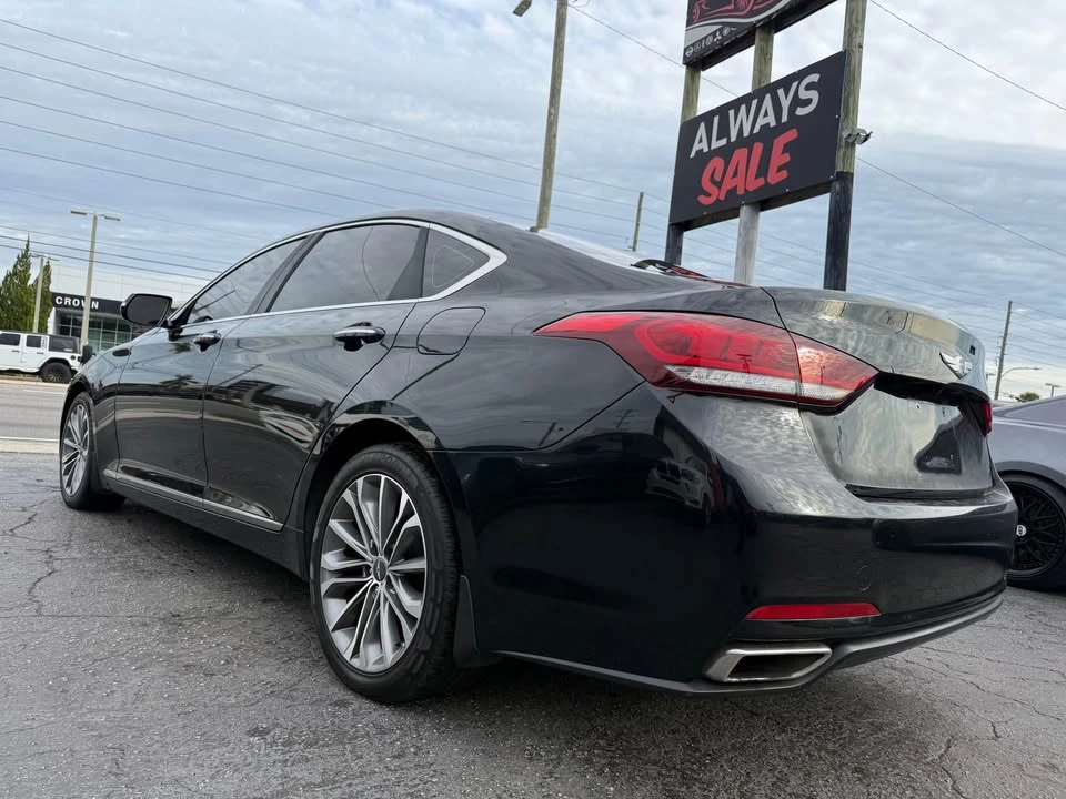2016 Hyundai Genesis - Image 2 of 11
