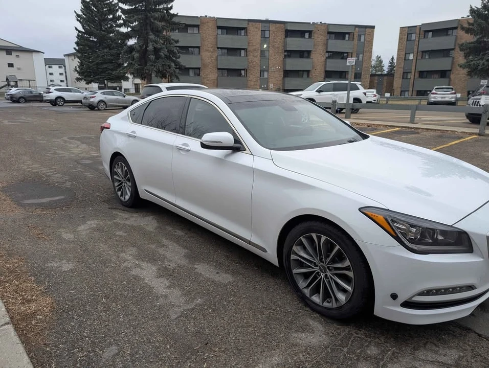 2016 Hyundai Genesis - Image 6 of 13