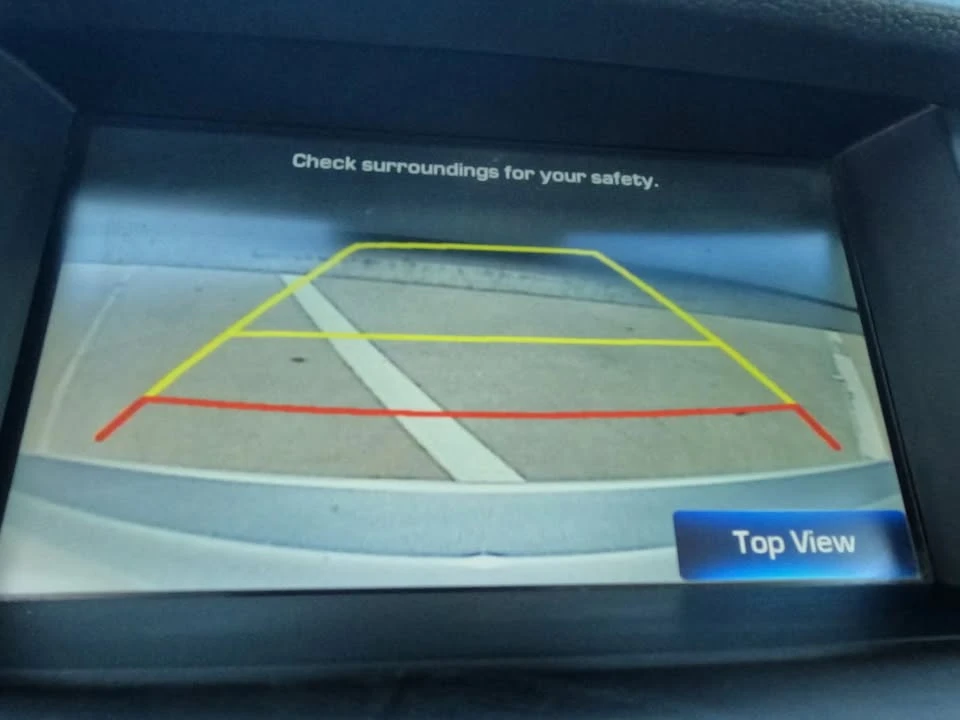 2016 Hyundai Genesis - Image 17 of 20
