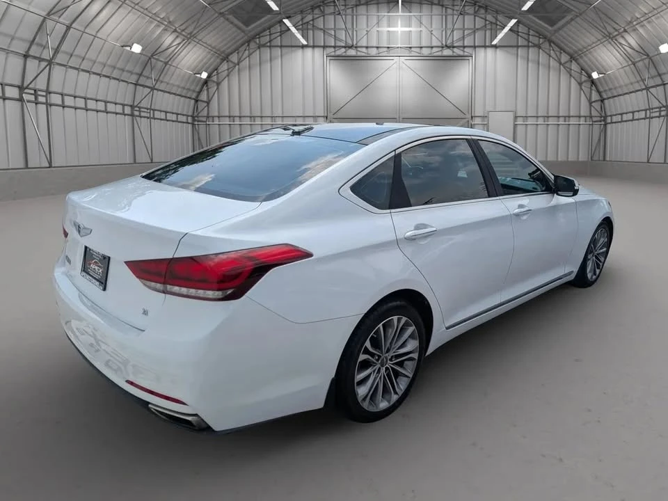 2016 Hyundai Genesis - Image 4 of 20