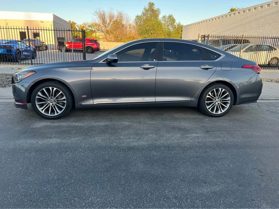 2016 Hyundai Genesis - Image 4 of 20