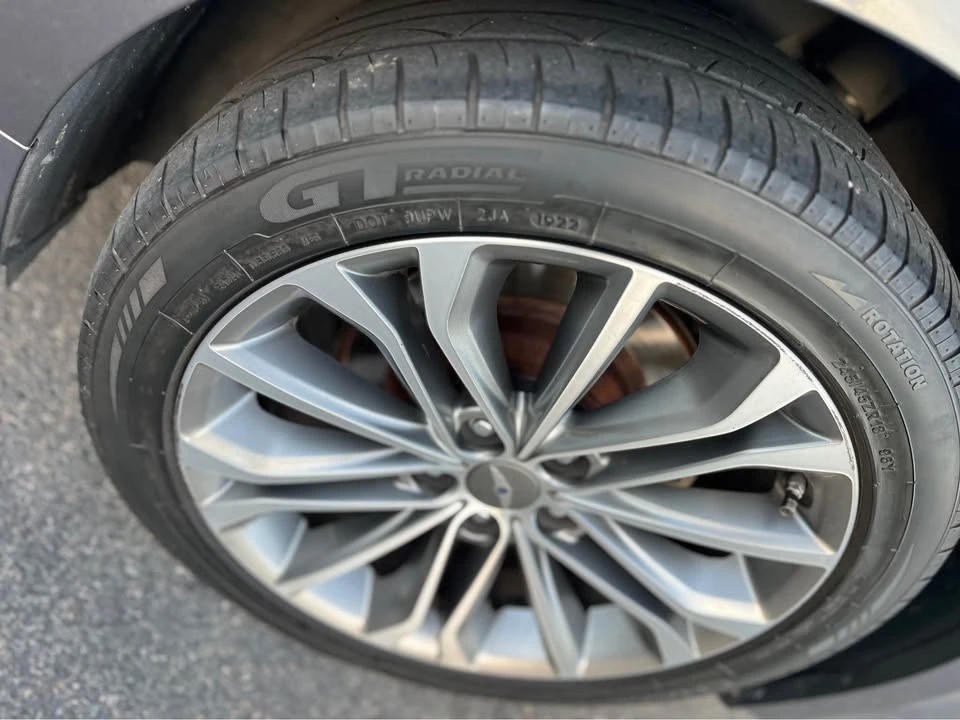 2016 Hyundai Genesis - Image 7 of 20