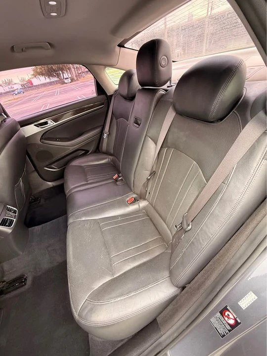 2016 Hyundai Genesis - Image 10 of 16