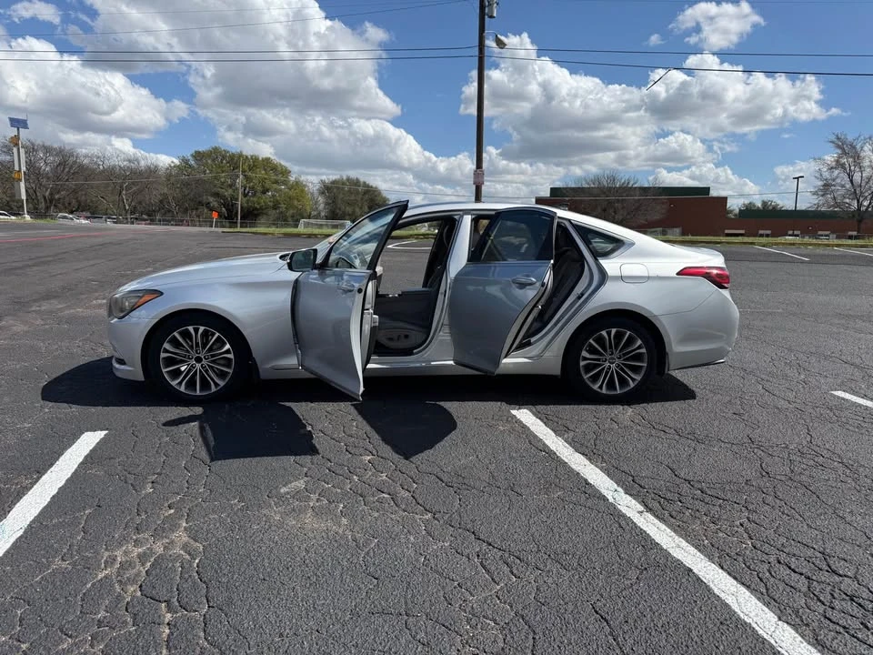 2016 Hyundai Genesis - Image 5 of 7