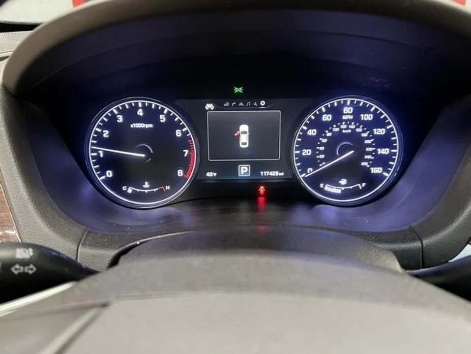 2016 Hyundai Genesis - Image 14 of 20