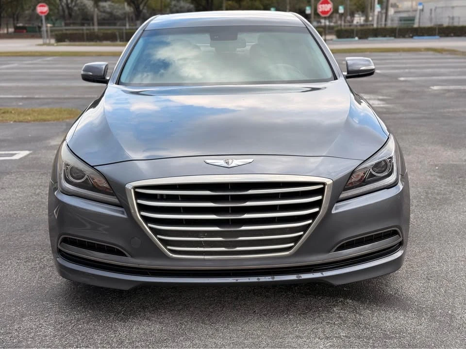 2016 Hyundai Genesis - Image 4 of 19