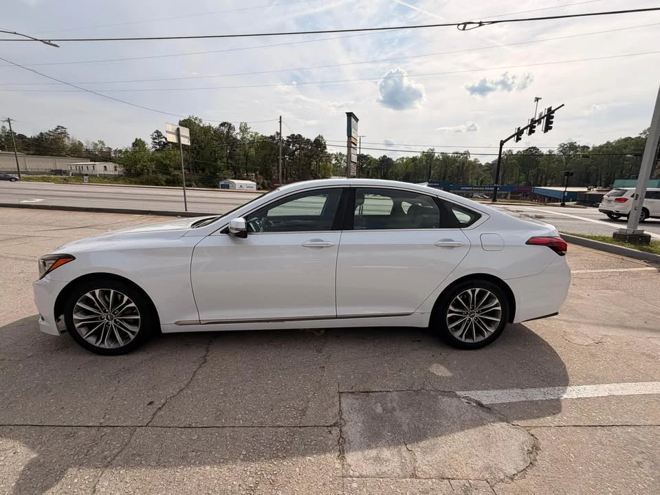 2016 Hyundai Genesis - Image 7 of 16