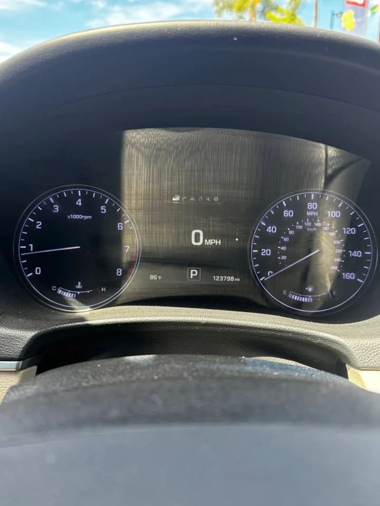 2016 Hyundai Genesis - Image 16 of 16