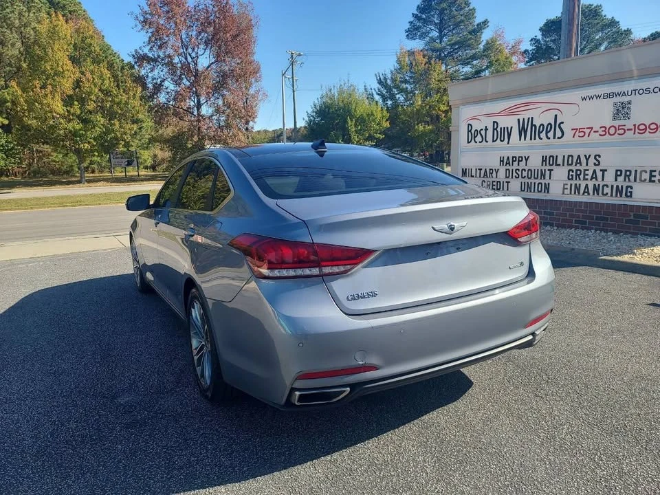 2016 Hyundai Genesis - Image 5 of 20