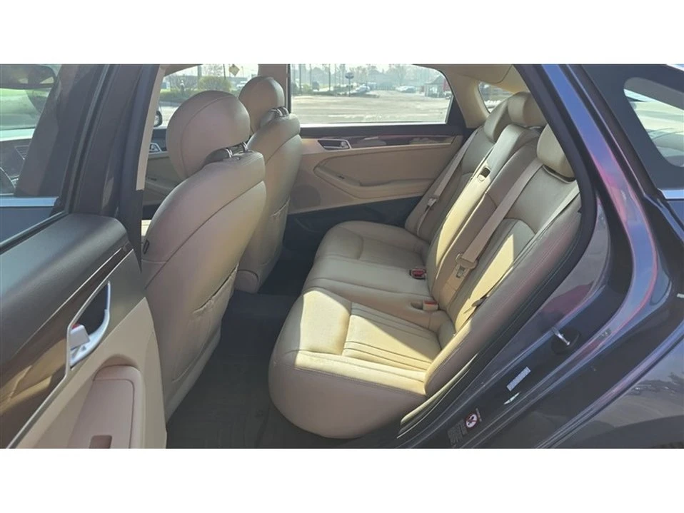 2016 Hyundai Genesis - Image 15 of 20