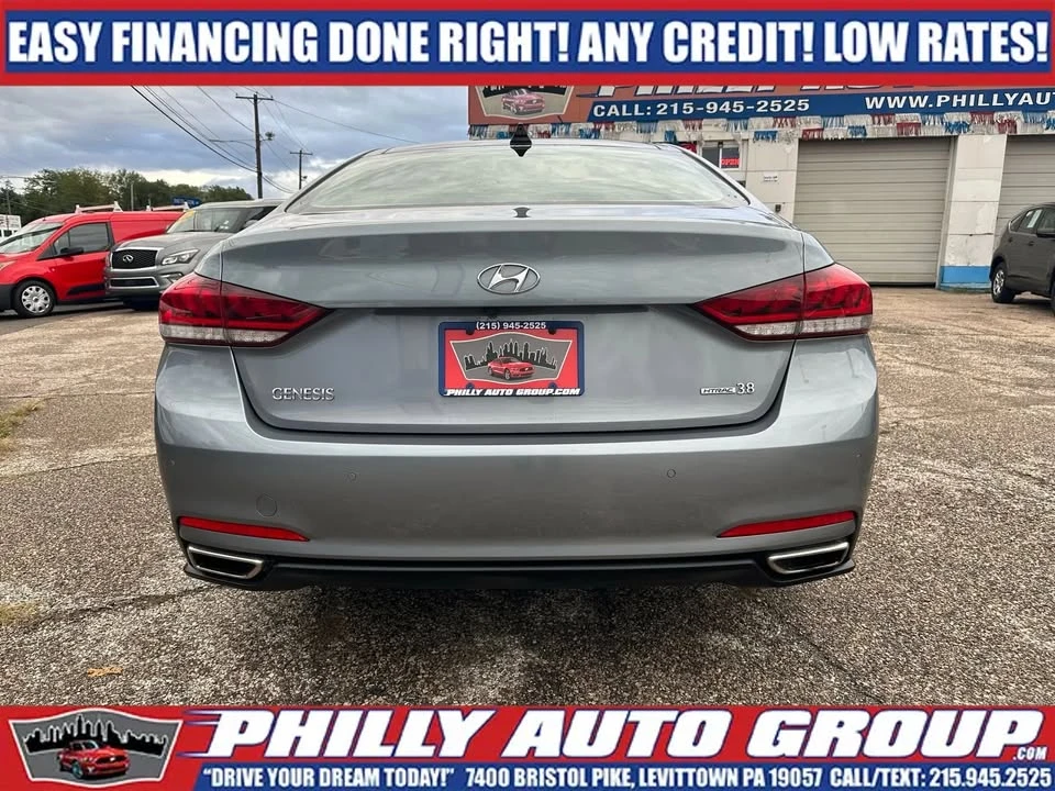 2016 Hyundai Genesis - Image 8 of 20