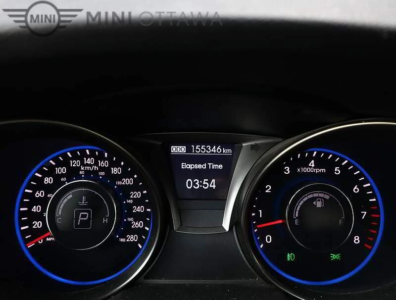 2016 Hyundai Genesis - Image 8 of 10